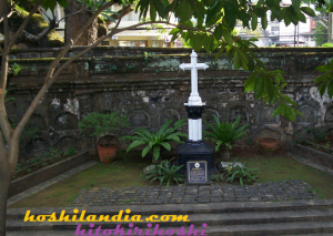 paco cemetery 3 _ tres marteres