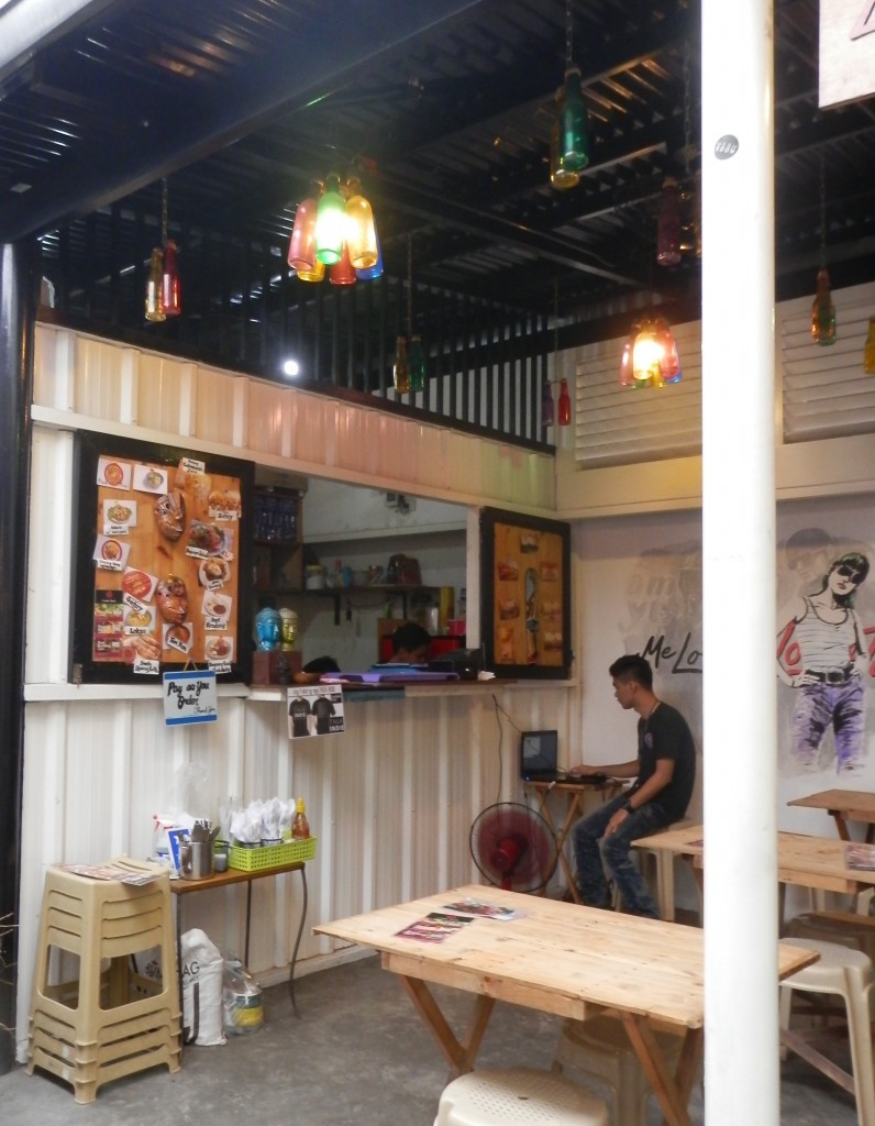 Trip to Maginhawa Food Park StrEAT in Quezon City